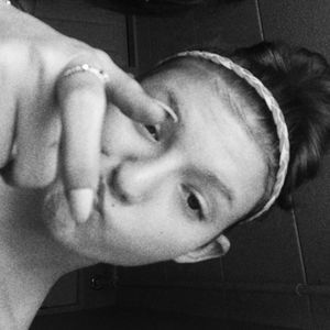 Meet your Posher, Airiana